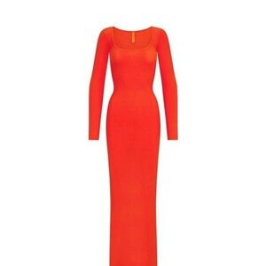 Elegant Orange Long Sleeve Dress